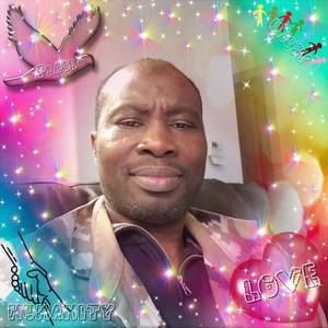 Meet your Posher, Oyewole